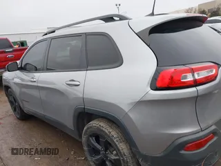 2018 Jeep Cherokee Latitude with VIN 1C4PJLCB3JD518768, listed as a IAAI auction lot 41421907 with 81,164 mi miles and . Bid and sale history available at DreamBid. Image 15.