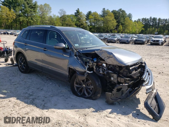 2023 Volkswagen Tiguan SE with VIN 3VVMB7AX6PM083524, listed as a Copart auction lot 56631685 with 18,705 mi miles and Salvage title. Bid and sale history available at DreamBid. Image 4.