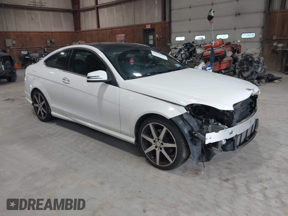 2015 Mercedes-Benz C 250 with VIN WDDGJ4HB5FG375879, listed as a IAAI auction lot 42454524 with 50,588 mi miles and . Bid and sale history available at DreamBid. Image 1.