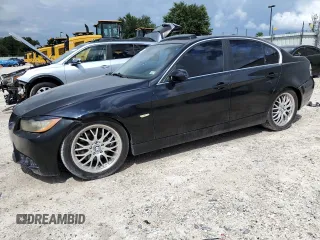 2006 BMW 3 Series 330i with VIN WBAVB33566KR80952, listed as a Copart auction lot 70083134 with 201,207 mi miles and Non repairable. Bid and sale history available at DreamBid. Image 1.