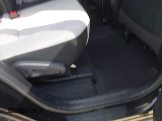 2018 Toyota RAV4 XLE with VIN 2T3RFREV6JW734993, listed as a IAAI auction lot 41790232 with 61,118 mi miles. Bid and sale history available at carsss.com. Image 8.