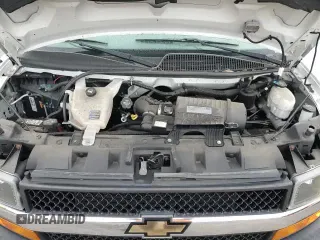 2019 Chevrolet Express Passenger LT с VIN 1GAZGPFG5K1216528, выставлен на аукционе Copart как лот 87693585 с пробегом 66 786 миль миль и Списание • Salvage title. История ставок и продаж доступна на DreamBid. Изображение 14.