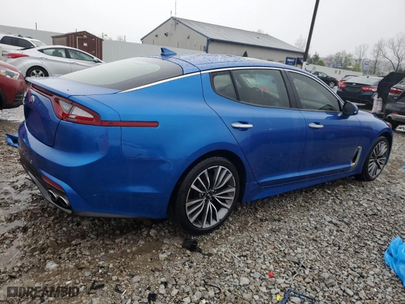 2018 Kia Stinger Premium with VIN KNAE25LA1J6013451, listed as a Copart auction lot 51860335 with 126,376 mi miles and Salvage Title. Bid and sale history available at carsss.com. Image 3.
