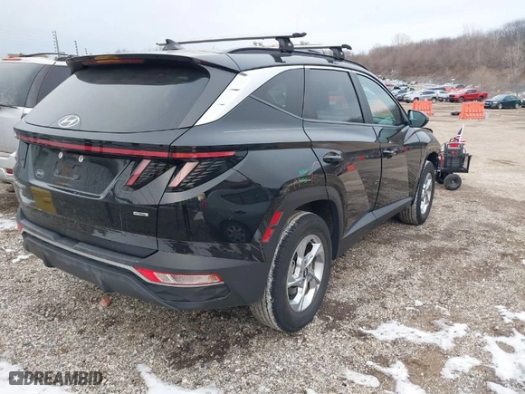 2022 Hyundai Tucson SEL with VIN 5NMJBCAEXNH141045, listed as a IAAI auction lot 41433930 with 46,863 mi miles. Bid and sale history available at carsss.com. Image 4.