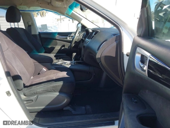 2015 Nissan Pathfinder S with VIN 5N1AR2MM3FC701136, listed as a IAAI auction lot 41630235 with 187,162 mi miles. Bid and sale history available at carsss.com. Image 5.