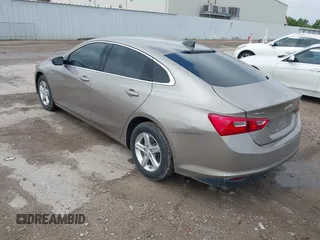 2024 Chevrolet Malibu LS with VIN 1G1ZB5ST7RF116448, listed as a IAAI auction lot 42212025 with 38,724 mi miles and . Bid and sale history available at carsss.com. Image 3.