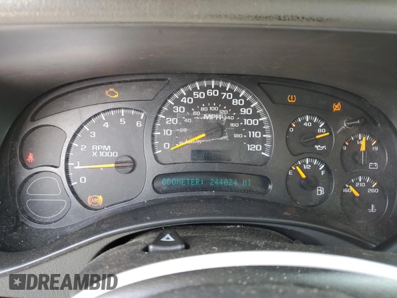 2005 GMC Yukon XL SLE with VIN 1GKEC16Z45J252736, listed as a Copart auction lot 55887734 with 244,024 mi miles and Salvage Title. Bid and sale history available at carsss.com. Image 9.