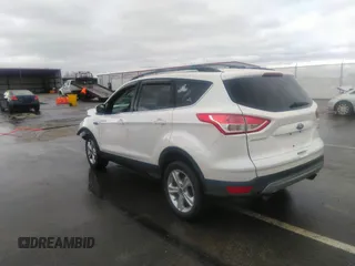 2013 Ford Escape SE с VIN 1FMCU0GX0DUD65650, выставлен на аукционе IAAI как лот 40909432 с пробегом 174 136 миль миль и . История ставок и продаж доступна на DreamBid. Изображение 3.