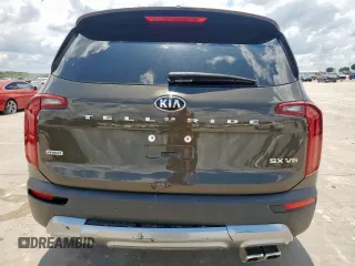 2020 Kia Telluride SX z VIN 5XYP5DHC1LG038521, wystawiony jako Copart lot #55861575 z przebiegiem 56 694 mil mil oraz Czysty tytuł • Clean title. Historia ofert i sprzedaży dostępna na DreamBid. Obrazek 6.