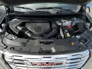 2025 GMC Acadia FWD Denali z VIN 1GKENLRS1SJ139357, wystawiony jako Copart lot #54883335 z przebiegiem 3119 mil mil oraz Szkody całkowita. Historia ofert i sprzedaży dostępna na DreamBid. Obrazek 12.