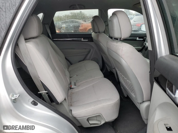 2015 Kia Sorento LX with VIN 5XYKTDA79FG608153, listed as a Copart auction lot 53054295 with 141,276 mi miles and Clean Title. Bid and sale history available at carsss.com. Image 10.