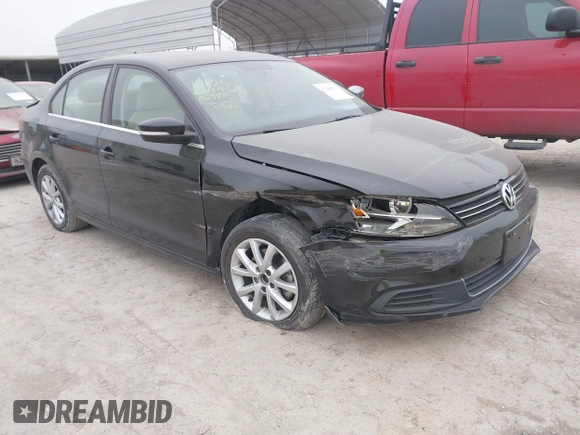 2014 Volkswagen Jetta Sedan SE w/Connectivity with VIN 3VWD07AJ3EM429815, listed as a IAAI auction lot 41288078 with 145,279 mi miles. Bid and sale history available at carsss.com. Image 1.
