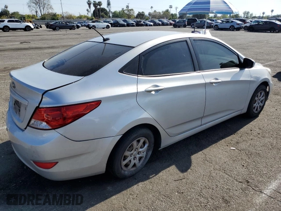 2014 Hyundai Accent GLS with VIN KMHCT4AE5EU652761, listed as a Copart auction lot 54395895 with 281,924 mi miles and Clean Title. Bid and sale history available at carsss.com. Image 3.
