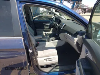 2020 Honda Ridgeline RTL with VIN 5FPYK3F56LB028917, listed as a IAAI auction lot 42280770 with 17,598 mi miles and . Bid and sale history available at DreamBid. Image 5.