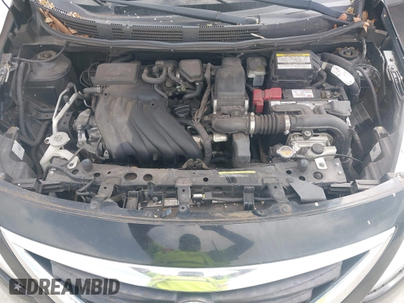 2017 Nissan Versa SV z VIN 3N1CN7APXHL834815, wystawiony jako IAAI lot #42432514 z przebiegiem 115 981 mil mil oraz . Historia ofert i sprzedaży dostępna na DreamBid. Obrazek 10.