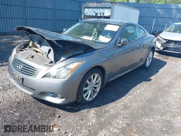 2011 Infiniti G37 x with VIN JN1CV6EL9BM264191, listed as a IAAI auction lot 42194997 with 197,337 mi miles and . Bid and sale history available at carsss.com. Image 2.