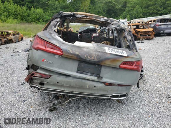 2020 Audi SQ5 Premium Plus with VIN WA1B4AFY2L2084681, listed as a Copart auction lot 63660884 with Not Provided miles and Salvage Title. Bid and sale history available at DreamBid. Image 6.