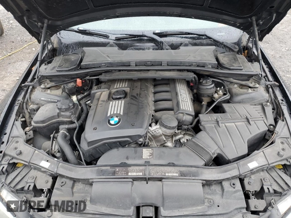2012 BMW 3 Series 328i with VIN WBAKE5C59CJ106098, listed as a Copart auction lot 51977925 with 136,275 mi miles and Salvage title. Bid and sale history available at DreamBid. Image 11.