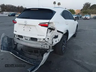 2017 Lexus NX 200t z VIN JTJYARBZ0H2054024, wystawiony jako IAAI lot #41948961 z przebiegiem 119 375 mil mil oraz . Historia ofert i sprzedaży dostępna na DreamBid. Obrazek 4.