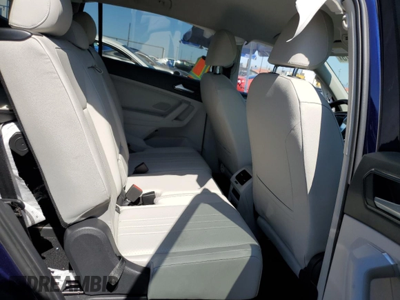 2022 Volkswagen Tiguan SE with VIN 3VV3B7AX2NM066793, listed as a Copart auction lot 63607975 with 10,101 mi miles and Salvage title. Bid and sale history available at DreamBid. Image 11.