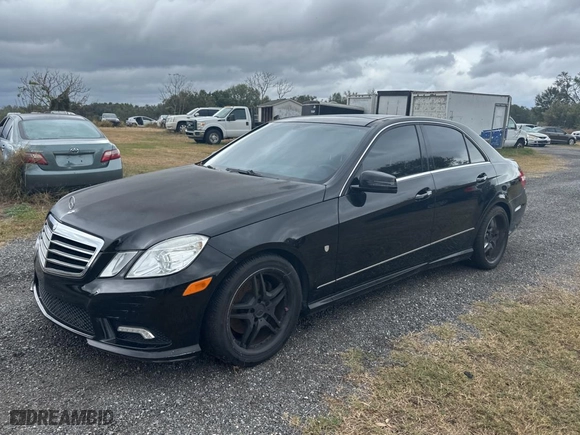 2011 Mercedes-Benz E-Class E 350 Luxury with VIN WDDHF8HB1BA397999, listed as a Copart auction lot 84910464 with 157,257 mi miles and Clean Title. Bid and sale history available at carsss.com. Image 2.