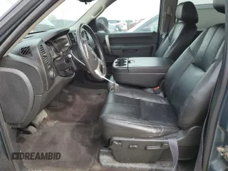 2011 Chevrolet Silverado 1500 LT with VIN 3GCPCSE03BG327145, listed as a Copart auction lot 44756035 with 226,378 mi miles and Salvage Title. Bid and sale history available at DreamBid. Image 7.