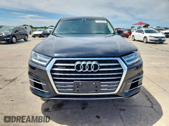 2018 Audi Q7 Premium Plus z VIN WA1LAAF72JD025328, wystawiony jako Copart lot #56709065 z przebiegiem 224 694 mil mil oraz Czysty tytuł • Clean title. Historia ofert i sprzedaży dostępna na DreamBid. Obrazek 5.