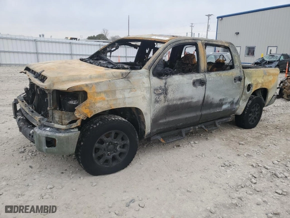 2017 Toyota Tundra 4WD SR5 with VIN 5TFDW5F1XHX626879, listed as a Copart auction lot 52131235 with 0 mi miles and Non Repairable. Bid and sale history available at carsss.com. Image 1.