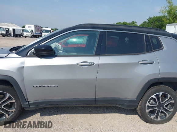 2024 Jeep Compass Limited z VIN 3C4NJDCN4RT595193, wystawiony jako IAAI lot #42275126 z przebiegiem 26 638 mil mil oraz . Historia ofert i sprzedaży dostępna na DreamBid. Obrazek 14.