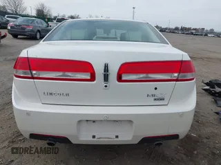 2011 Lincoln MKZ with VIN 3LNHL2JC3BR762719, listed as a IAAI auction lot 41839668 with Not provided miles and . Bid and sale history available at DreamBid. Image 15.