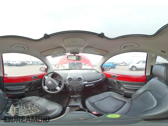 2010 Volkswagen Beetle with VIN 3VWPW3AG6AM008674, listed as a Copart auction lot 84081404 with 204,277 mi miles and Salvage title. Bid and sale history available at DreamBid. Image 12.