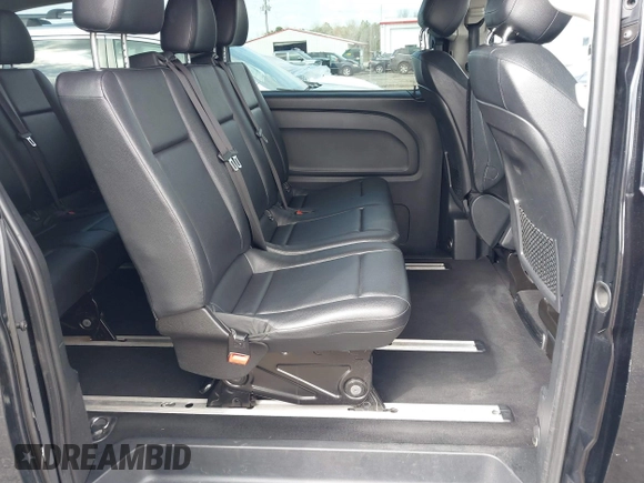 2016 Mercedes-Benz Metris Passenger with VIN WD4PG2EE8G3141388, listed as a IAAI auction lot 41818327 with 301,418 mi miles and . Bid and sale history available at DreamBid. Image 8.