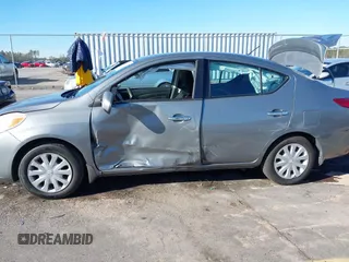 2014 Nissan Versa SV with VIN 3N1CN7AP4EL862427, listed as a IAAI auction lot 41435904 with 95,192 mi miles. Bid and sale history available at carsss.com. Image 6.