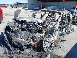 2018 Porsche Panamera z VIN WP0AA2A70JL115853, wystawiony jako IAAI lot #41714785 z przebiegiem Nie podano mil oraz . Historia ofert i sprzedaży dostępna na DreamBid. Obrazek 6.
