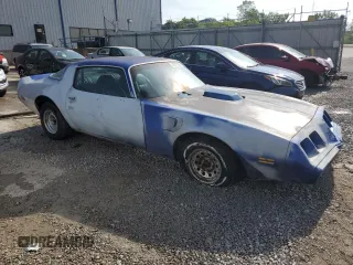 1980 Pontiac Firebird z VIN 2S87AAL155930, wystawiony jako Copart lot #56244295 z przebiegiem 61 263 mil mil oraz Nie do naprawy • Non repairable. Historia ofert i sprzedaży dostępna na DreamBid. Obrazek 4.