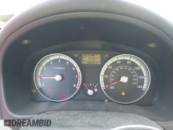 2009 Hyundai Accent Auto GLS with VIN KMHCM46C69U316790, listed as a IAAI auction lot 41883763 with 182,647 mi miles. Bid and sale history available at carsss.com. Image 7.