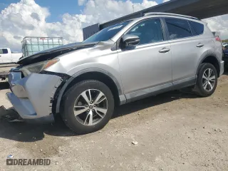 2016 Toyota RAV4 XLE with VIN 2T3WFREV7GW256563, listed as a Copart auction lot 50871455 with 31,751 mi miles and Salvage Title. Bid and sale history available at carsss.com. Image 1.