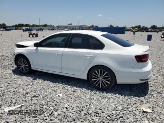 2016 Volkswagen Jetta Sport z VIN 3VWD17AJ8GM331542, wystawiony jako Copart lot #56717875 z przebiegiem 95 780 mil mil oraz Nie do naprawy • Non repairable. Historia ofert i sprzedaży dostępna na DreamBid. Obrazek 2.