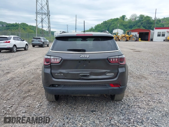 2018 Jeep Compass Altitude с VIN 3C4NJDBB6JT175768, выставлен на аукционе IAAI как лот 42207778 с пробегом 108 700 миль миль и . История ставок и продаж доступна на DreamBid. Изображение 17.