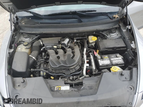 2014 Jeep Cherokee Latitude z VIN 1C4PJMCS6EW286568, wystawiony jako Copart lot #54754525 z przebiegiem 164 130 mil mil oraz Szkoda całkowita • Salvage title. Historia ofert i sprzedaży dostępna na DreamBid. Obrazek 12.