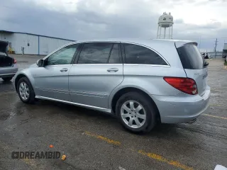 2007 Mercedes-Benz R 3.5L with VIN 4JGCB65E27A051675, listed as a Copart auction lot 54390065 with 129,136 mi miles and Clean Title. Bid and sale history available at carsss.com. Image 2.