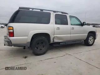 2004 Chevrolet Suburban Z71 with VIN 3GNFK16Z04G153177, listed as a Copart auction lot 44893795 with 222,092 mi miles and Salvage Title. Bid and sale history available at carsss.com. Image 3.