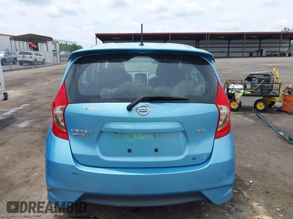 2015 Nissan Note S Plus z VIN 3N1CE2CP6FL395786, wystawiony jako IAAI lot #42225980 z przebiegiem 82 361 mil mil oraz . Historia ofert i sprzedaży dostępna na DreamBid. Obrazek 16.