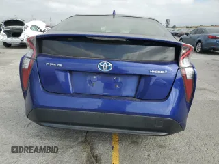 2017 Toyota Prius Two z VIN JTDKBRFU0H3055303, wystawiony jako Copart lot #56667295 z przebiegiem 106 515 mil mil oraz Szkoda całkowita • Salvage title. Historia ofert i sprzedaży dostępna na DreamBid. Obrazek 6.