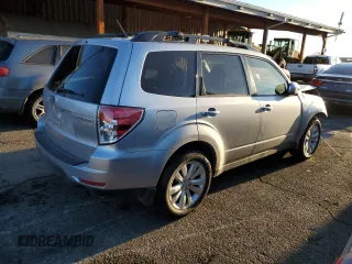2013 Subaru Forester 2.5X Premium with VIN JF2SHADC5DH415237, listed as a Copart auction lot 49437555 with 133,872 mi miles and Salvage Title. Bid and sale history available at carsss.com. Image 3.
