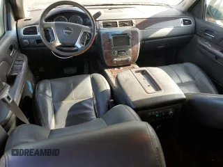 2007 GMC Yukon Denali z VIN 1GKFK63877J235917, wystawiony jako Copart lot #57445735 z przebiegiem 253 961 mil mil oraz Czysty tytuł • Clean title. Historia ofert i sprzedaży dostępna na DreamBid. Obrazek 8.