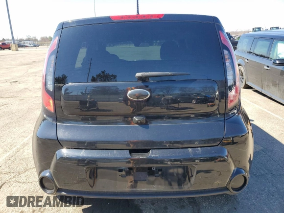 2016 Kia Soul + z VIN KNDJP3A51G7247699, wystawiony jako Copart lot #49346785 z przebiegiem 90 399 mil mil oraz Szkoda całkowita • Salvage title. Historia ofert i sprzedaży dostępna na DreamBid. Obrazek 6.