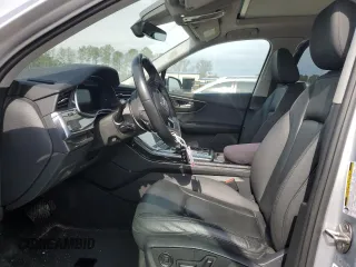 2021 Audi Q7 Premium Plus with VIN WA1LXAF7XMD041229, listed as a Copart auction lot 49899975 with 73,560 mi miles and Clean title. Bid and sale history available at DreamBid. Image 7.