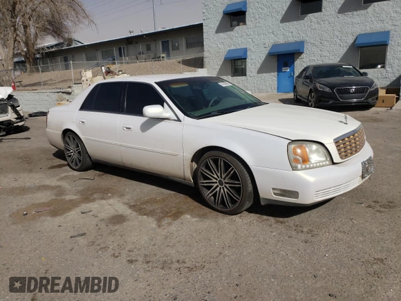 2004 Cadillac DeVille z VIN 1G6KD54Y54U181978, wystawiony jako Copart lot #47458905 z przebiegiem 145 708 mil mil oraz Szkody całkowita. Historia ofert i sprzedaży dostępna na DreamBid. Obrazek 4.