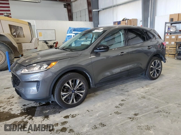 2022 Ford Escape SE with VIN 1FMCU9G60NUB40450, listed as a Copart auction lot 51223465 with 21,351 mi miles and Salvage Title. Bid and sale history available at DreamBid. Image 1.